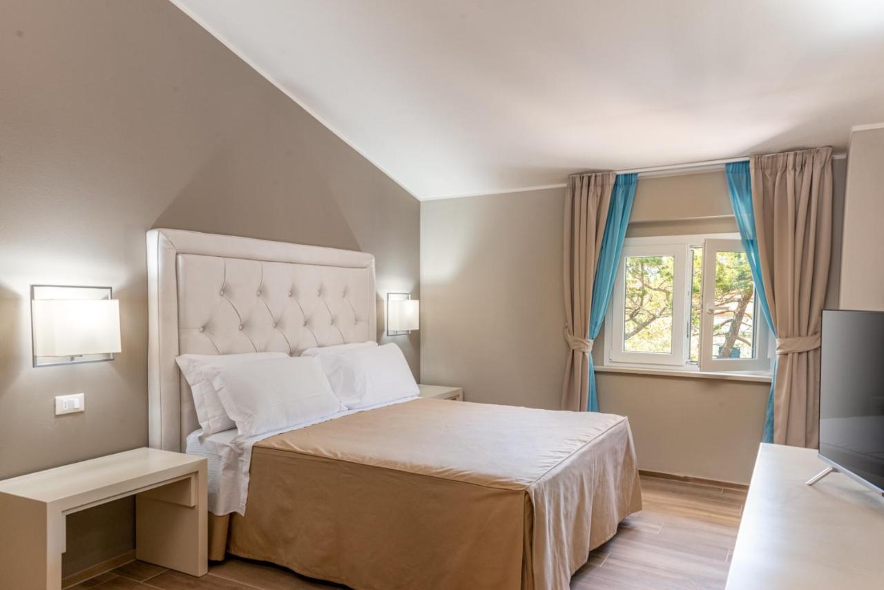 Hotel Villa Bolgheri Marina di Castagneto Carducci Exteriör bild