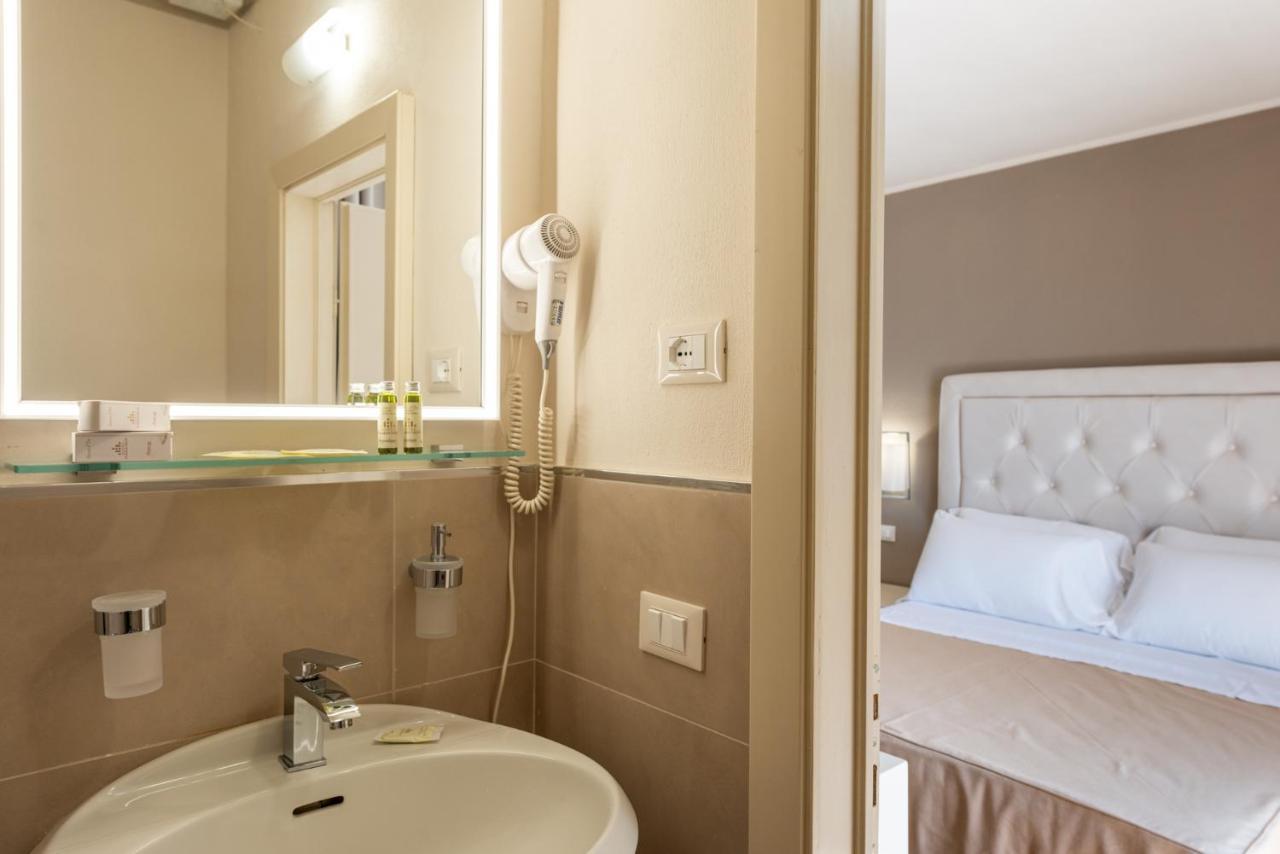Hotel Villa Bolgheri Marina di Castagneto Carducci Exteriör bild